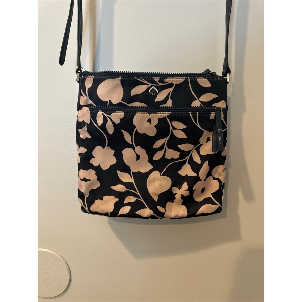 Kate Spade Jae Garden Vine Nylon Crossbody Purse Bag Navy Floral T